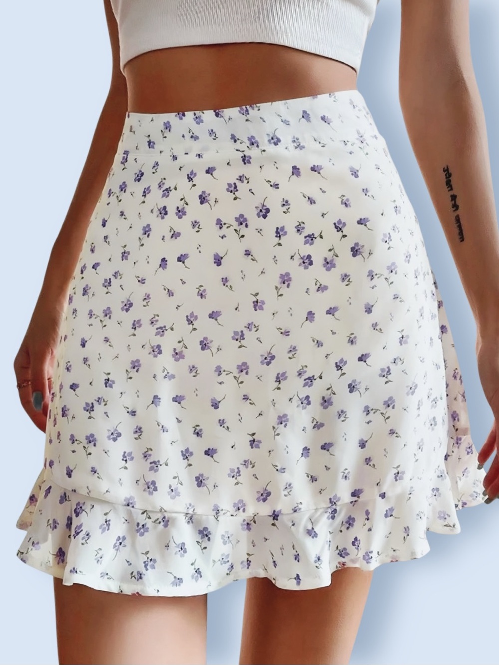 Ditsy Floral Print Ruffle Hem Mini Skirt NWT XS Size 2 Cottagecore Y2K Feminine